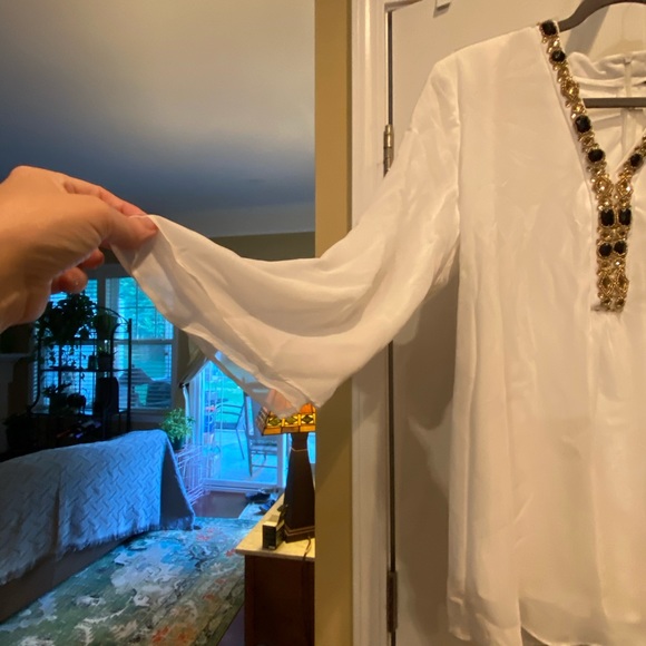 Dressbarn Collection beaded flowy Blouse Top - Picture 2 of 12